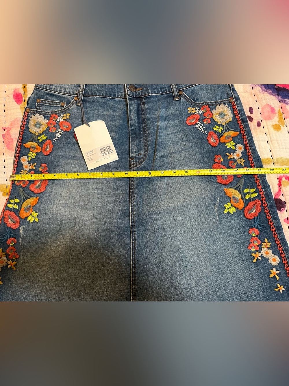 NWT Johnny Was Indigo Embroidered Denim Skirt Size 32 MSRP $220 - Picture 12 of 14